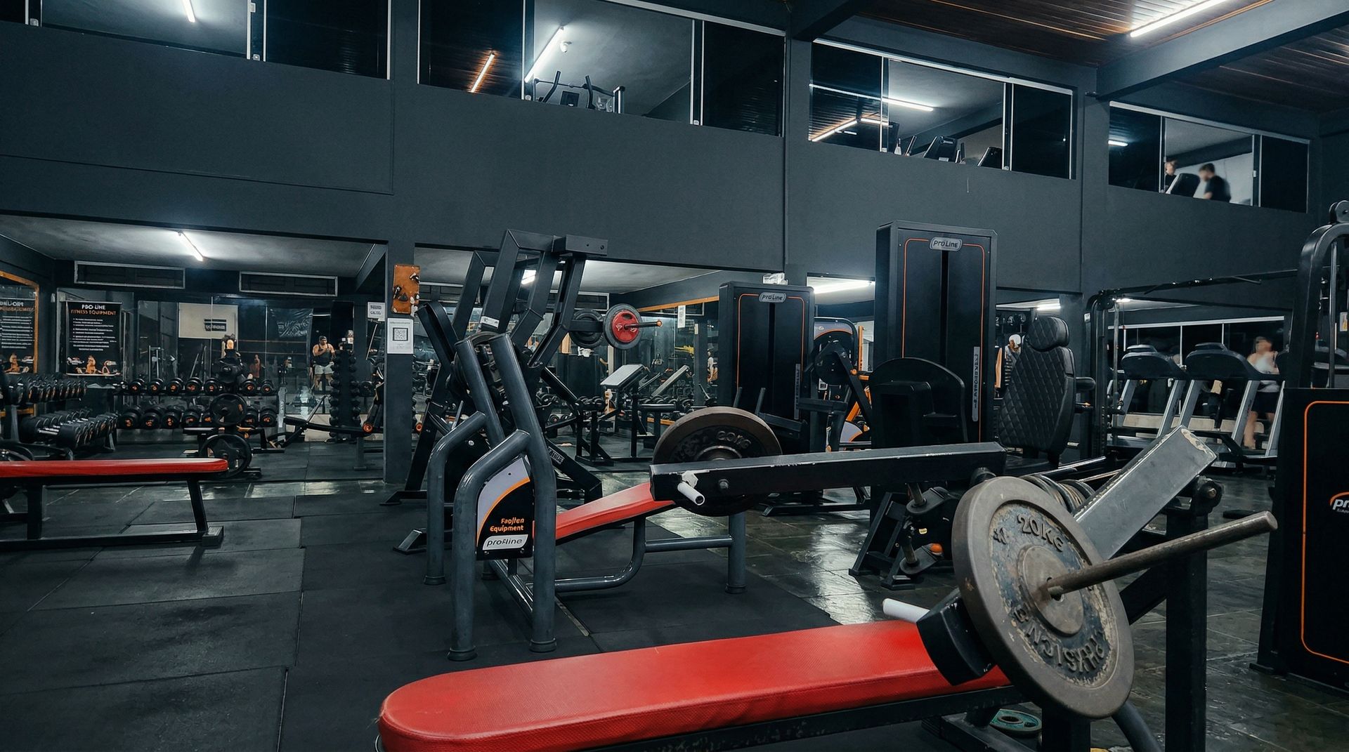 Interior da New Life Academia Piraju